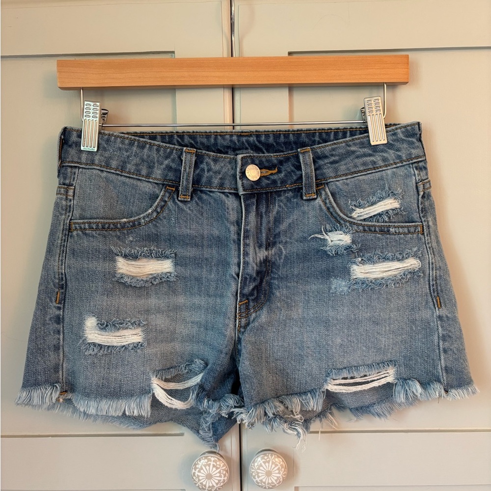 H&M Blue Jean Shorts Distressed Cut-Off Style